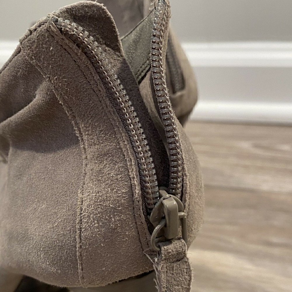 Banana Republic Suede Heel Booties Women’s Size 10 - Picture 10 of 10